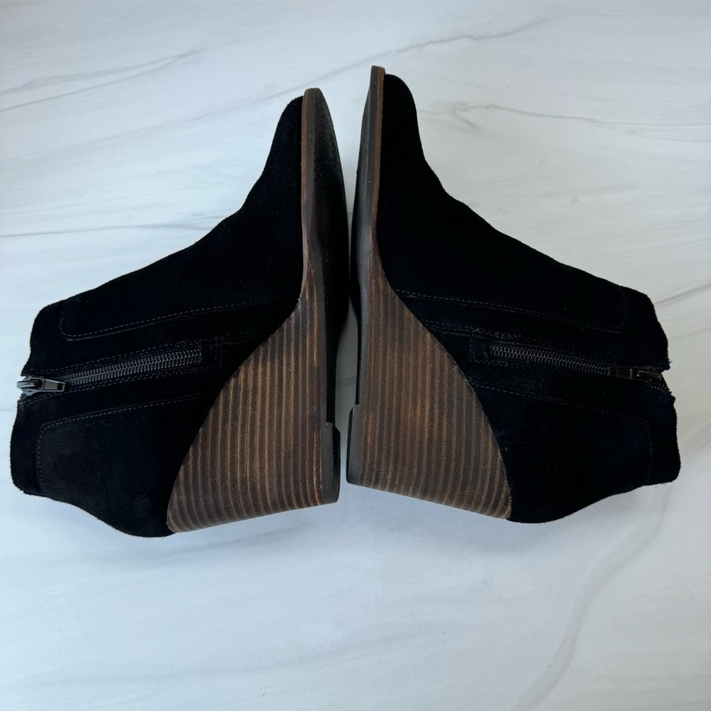 Booties - Picture 8 of 9